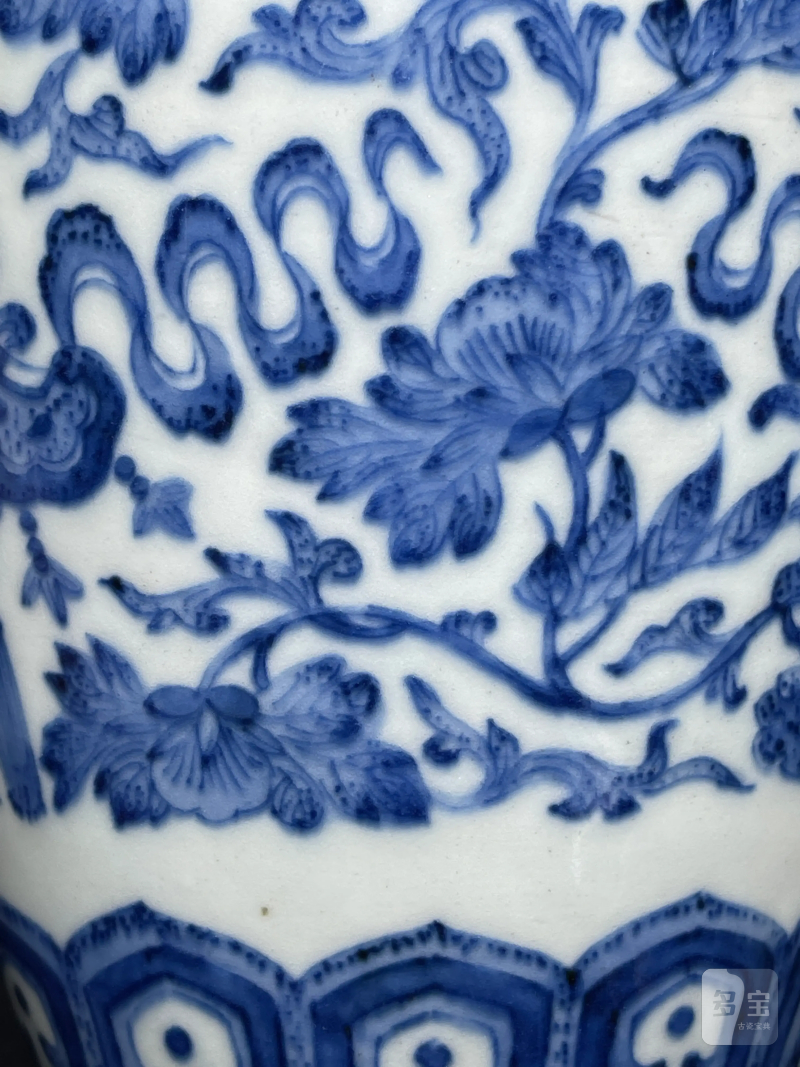 清乾隆 青花福庆有余纹尊 - 图9